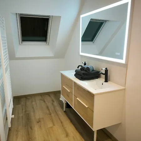 Champagne Philippe Moutardier - Parentale Equilibre Bed & Breakfast 3*